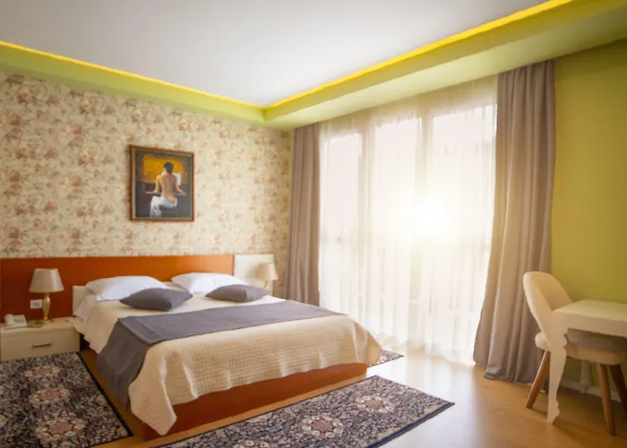 Nbt Reps Hotel *